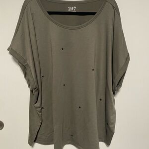 🛑SOLD🛑Maurices Olive Women's Crew Neck Sweater